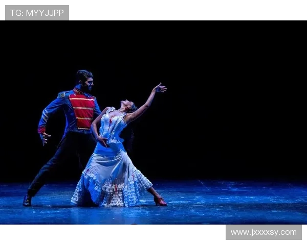 弗拉门戈的激情与艺术之魂:探索西班牙舞蹈的历史与文化魅力 弗拉门戈的激情与艺术之魂:探索西班牙舞蹈的历史与文化魅力