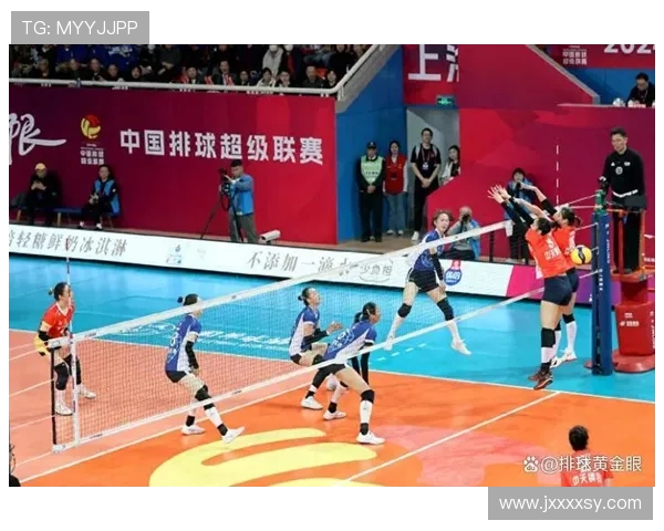 上海排球队在世界锦标赛中的灵活性展现与战术分析