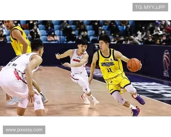 武汉篮球队盯防策略分析及其对比赛结果的影响探讨