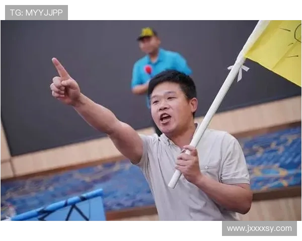 深圳羽毛球队灵活性变革引发热议助力竞技水平提升与团队协作创新 深圳羽毛球队灵活性变革引发热议助力竞技水平提升与团队协作创新